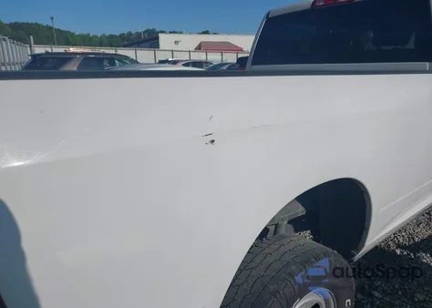 2022 Ram 2500 Tradesman 4X4 8' Box from USA, damaged, VIN 3C6UR5HJ3NG202553